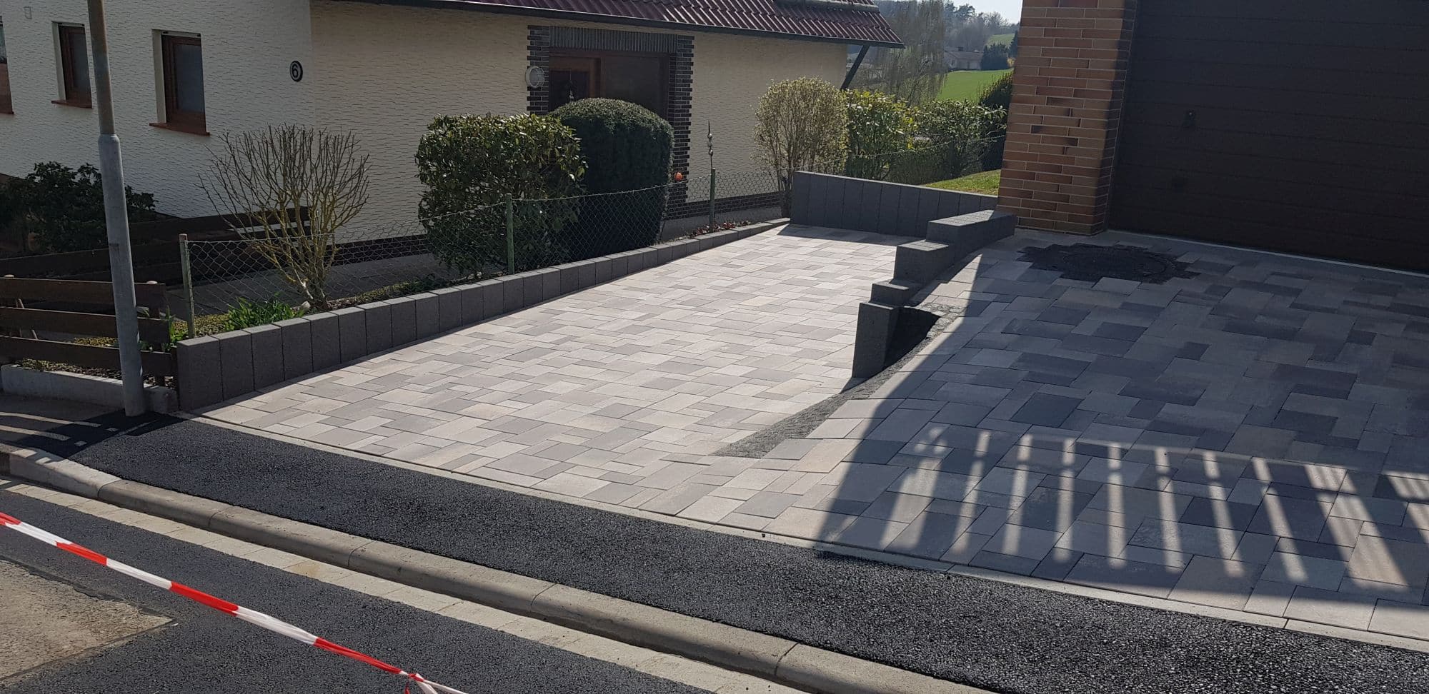 Garagenzufahrt Wohnhaus | 2020